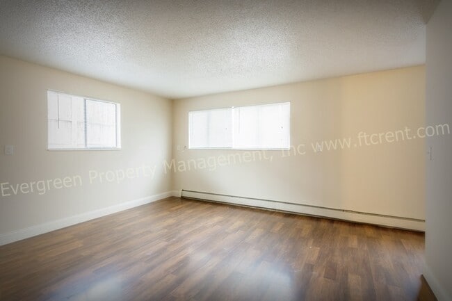 Building Photo - 3023 Denver St