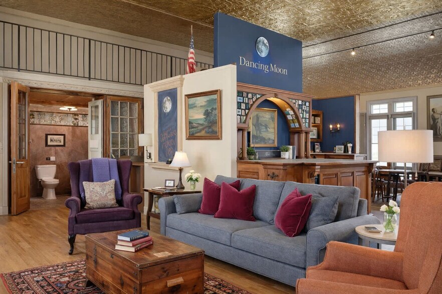 Building Photo - 316 Court St