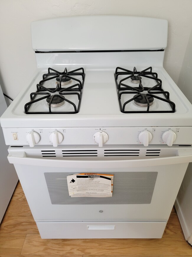 Building Photo - 820 S Arizona Ave