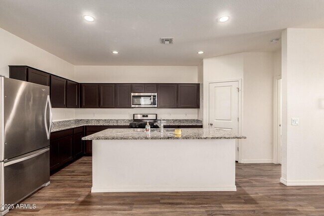 Building Photo - 5875 N 195th Dr
