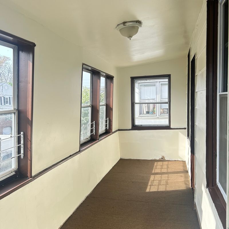 Building Photo - 54 Wolf Pl