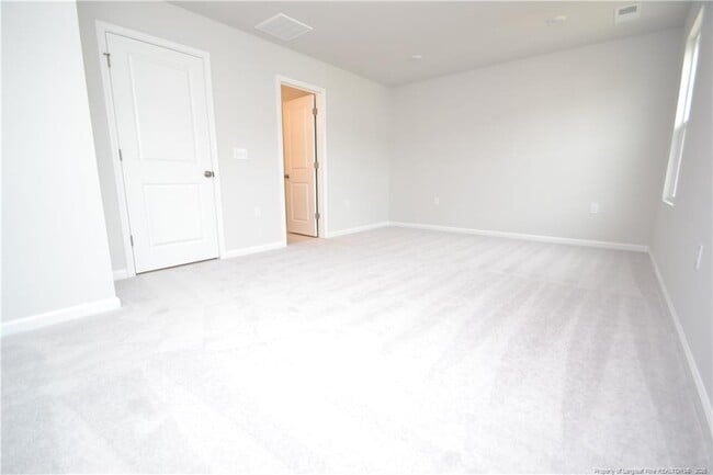 Building Photo - 1860 Woodall Crest Dr