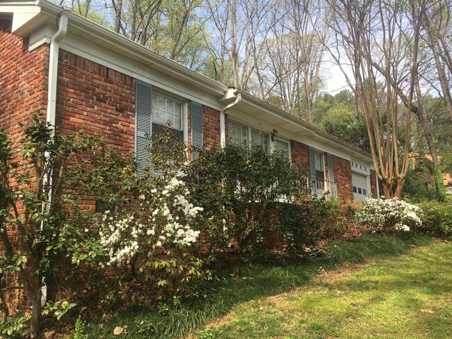 Building Photo - 3948 Spanish Oak Dr