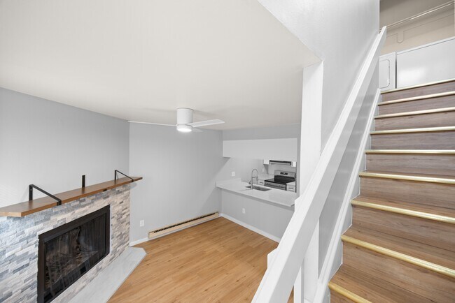 Floorplan - 2238 Canyon Blvd #2