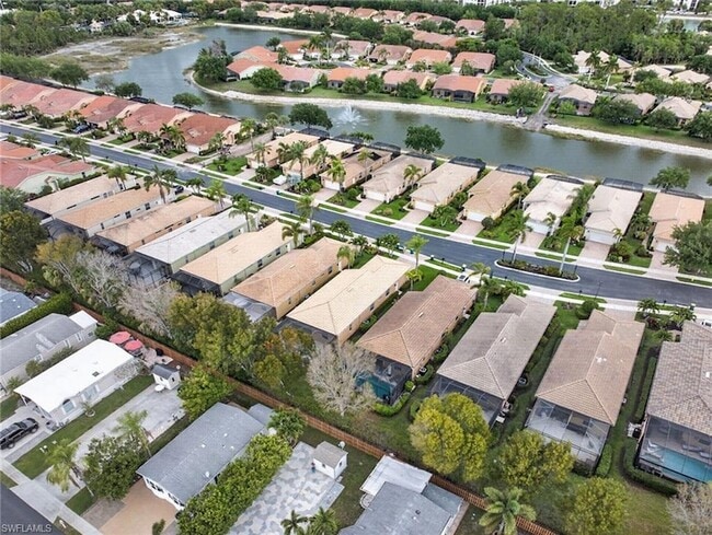 Building Photo - 15257 Cortona Way