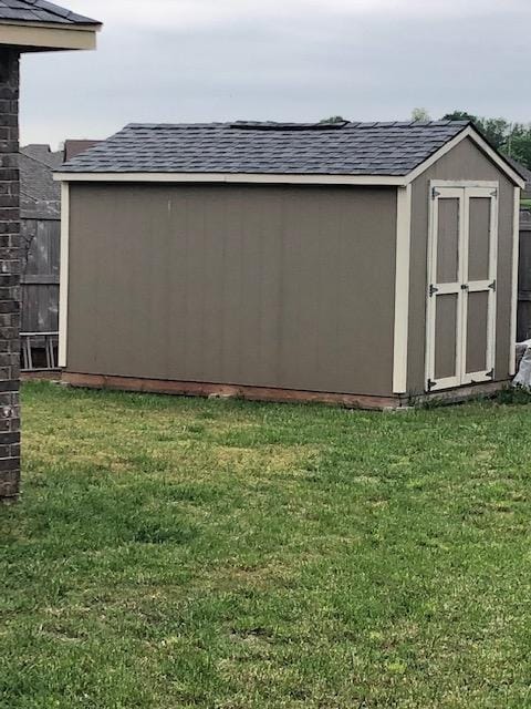 Building Photo - 1534 NE Stone House Dr