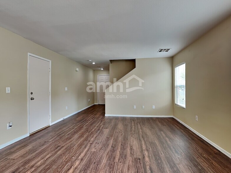 Building Photo - 7217 High Cascade Ave