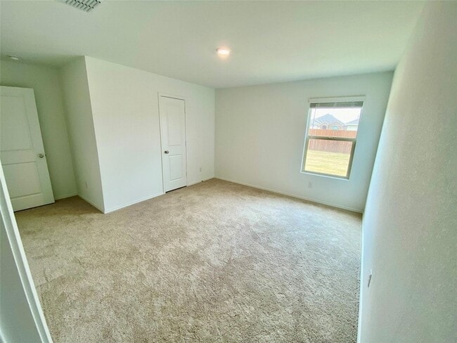 Building Photo - 1701 Madison Dr