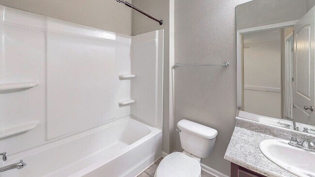 Building Photo - Hammock Bay 4 bedroom 3 bath home - corner...
