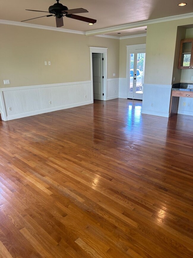 Building Photo - 3550 Kakela Makai Dr