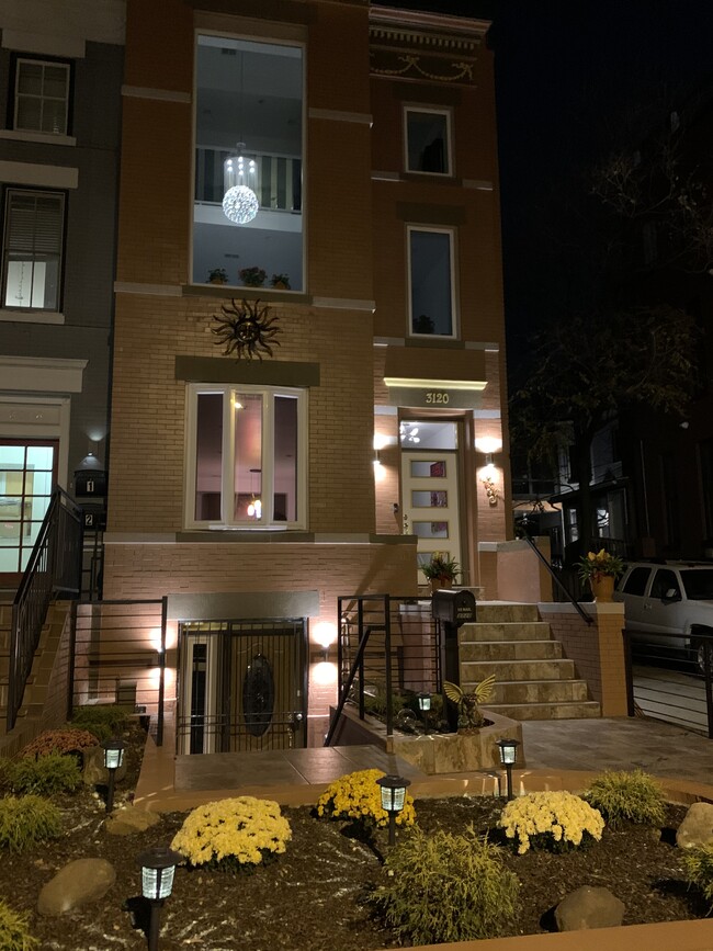Night View - 3120 13th St NW