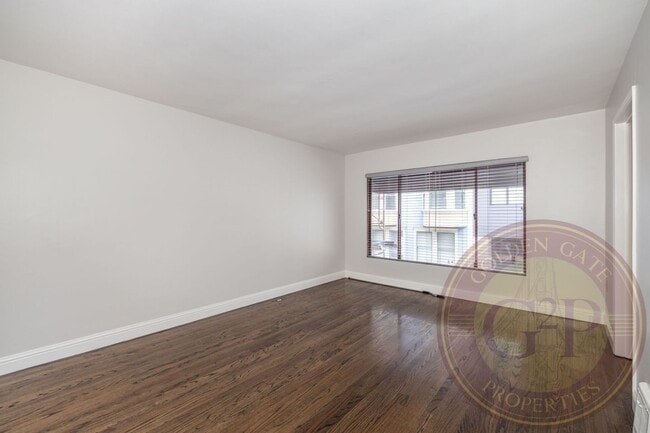 Building Photo - Rincon Hill - 3 BR, 2 BA House 1,164 Sq. Ft. - 3D Virtual Tour, Garage, Yard