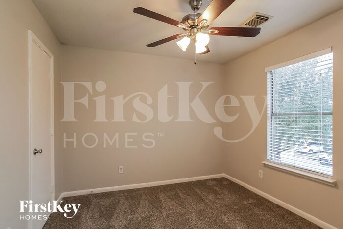 Building Photo - 430 Remington Creek Dr