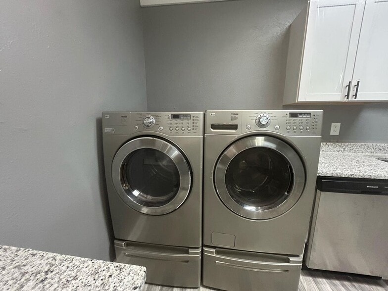 Building Photo - 4701 Flat Shoals Rd