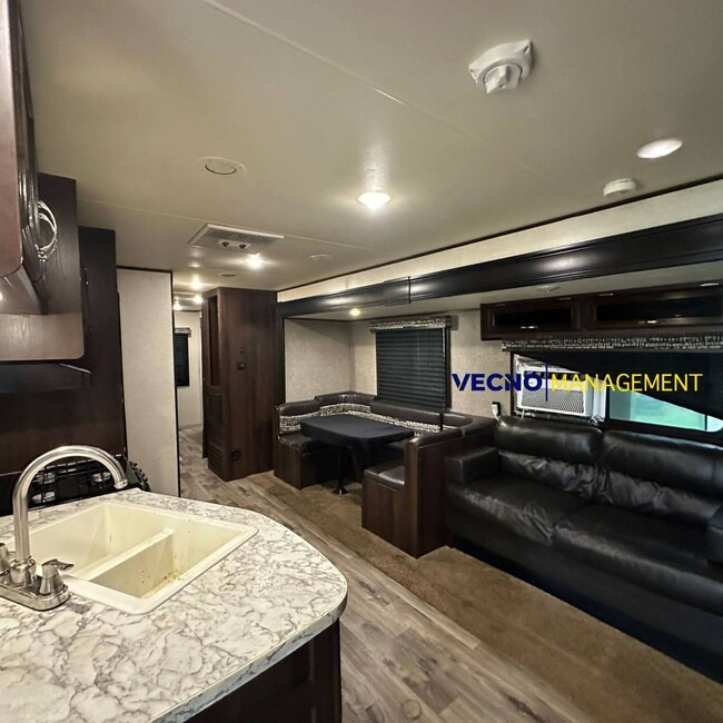 Building Photo - 9831 TX-106 Loop