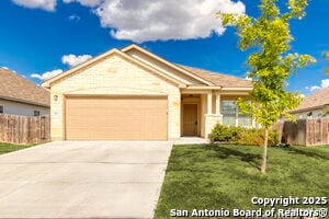 Building Photo - 161 Sambar Main