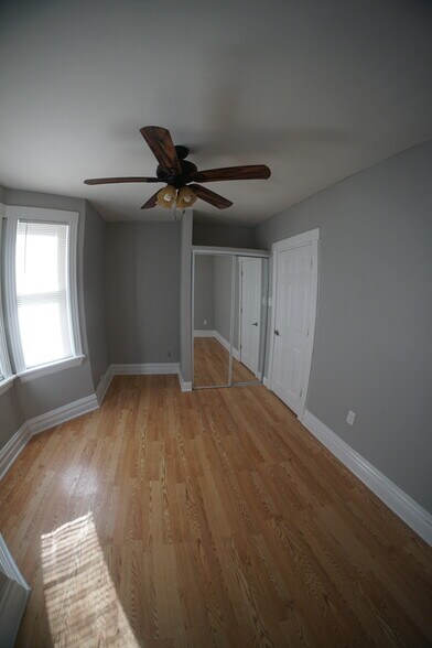 Building Photo - 4123 N Narragansett Ave