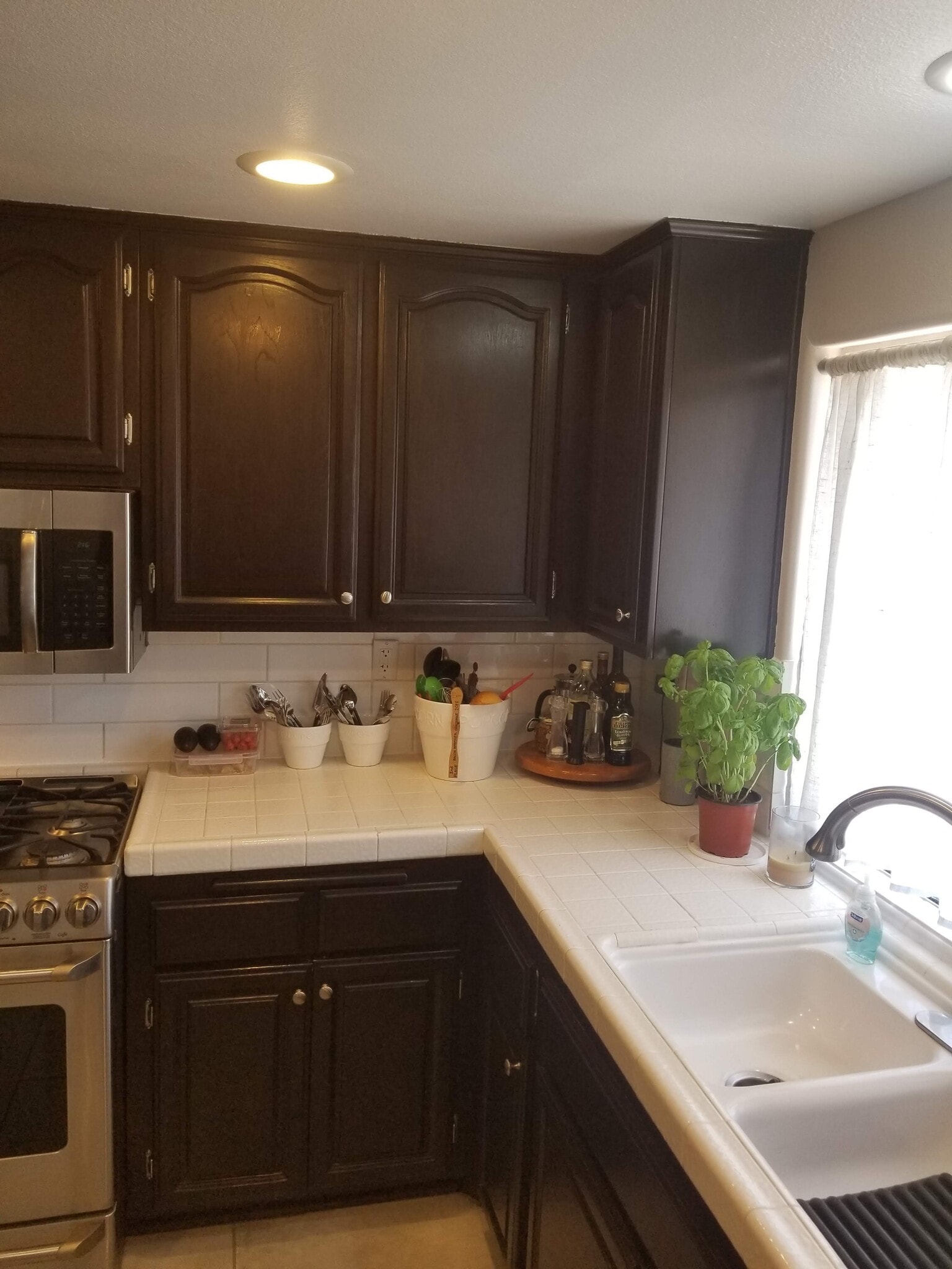 Building Photo - 25701 Holiday Cir