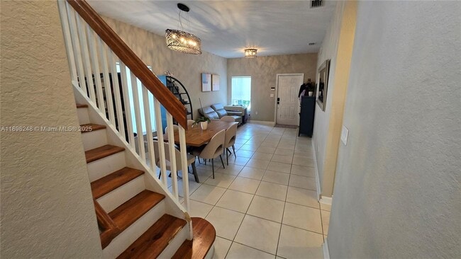 Building Photo - 5658 NW 113th Ave