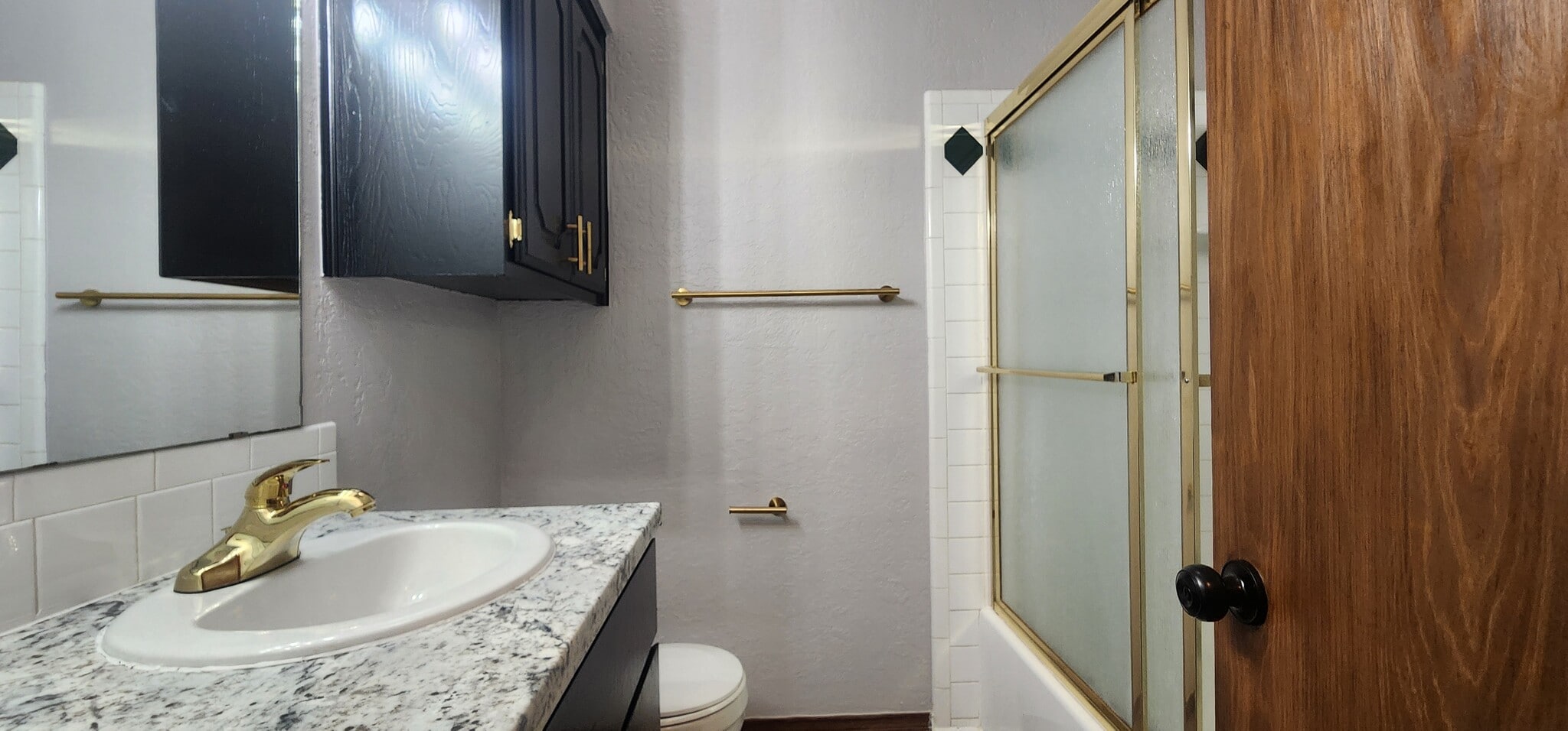 Building Photo - 907 NE Tortoise Dr