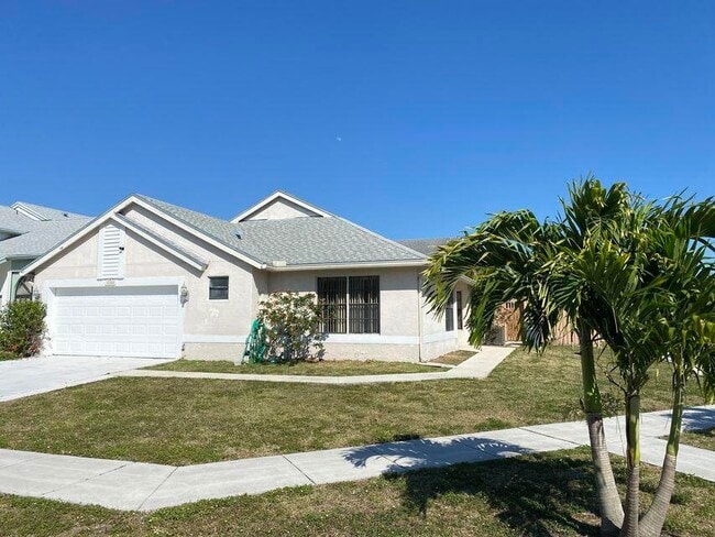 Primary Photo - 22380 Sands Point Dr