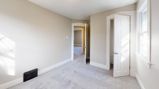 Building Photo - Cudell / West Boulevard Area - 3 bedroom/1...