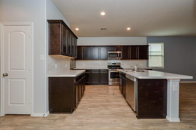 Building Photo - 6035 Purple Iris St