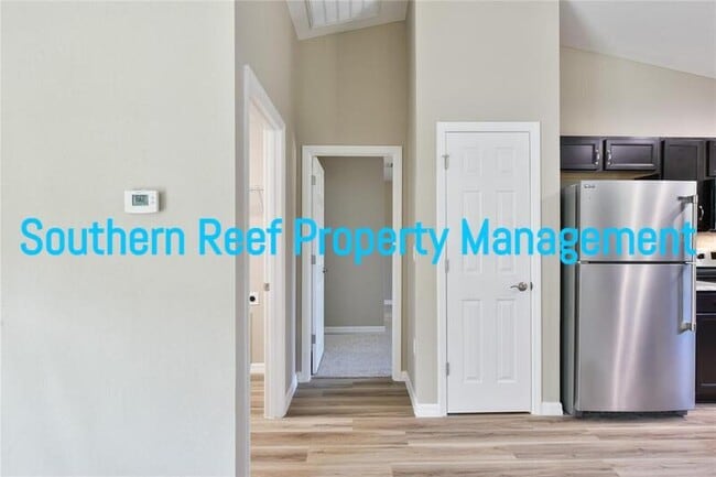 Building Photo - 611 NW 66th Pl