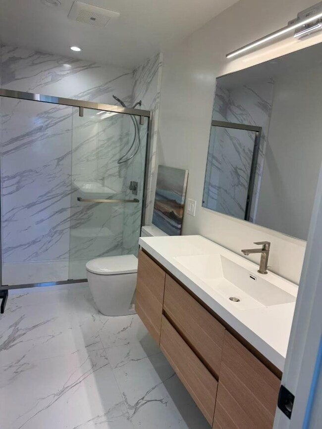 Building Photo - 928 Wright Ave