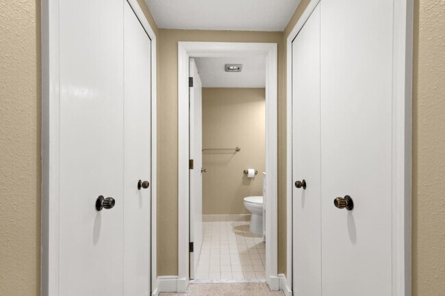 Building Photo - 36750 US Hwy 19 N