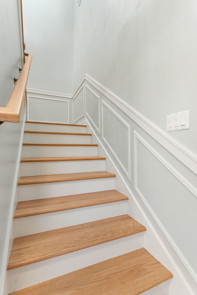 Building Photo - 8515 W 132nd Ave