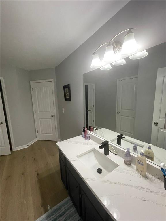 Building Photo - 825 Streamview Way