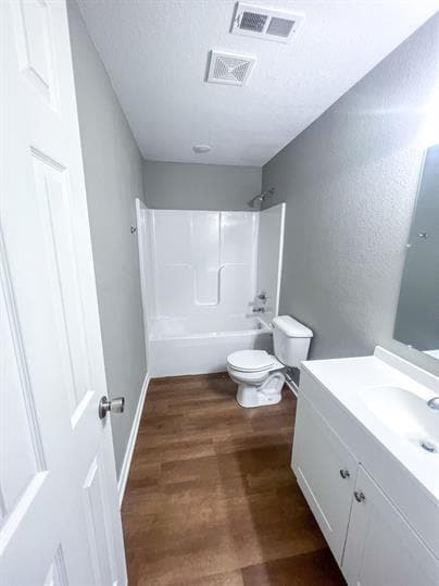 Building Photo - 502 W Culton St