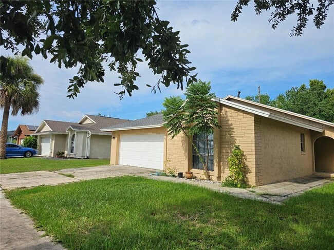 Building Photo - 12623 Majorama Dr