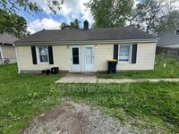 Building Photo - 3721 NE 43rd Terrace