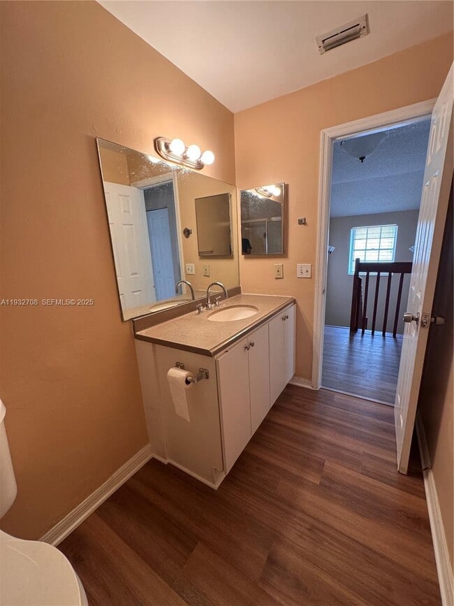 Building Photo - 3410 Java Plum Ave