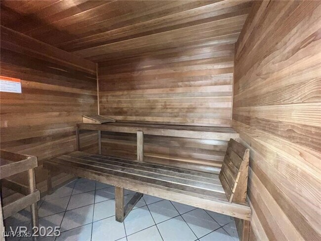 Building Photo - 10125 James Harbin Ave