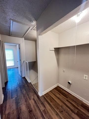 Building Photo - 2219 Aspen Dr