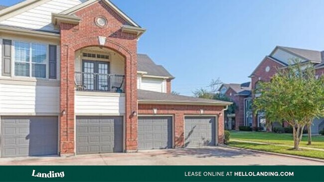 Building Photo - 3717 Emmett Hutto Blvd