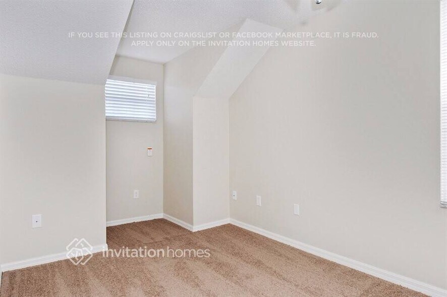 Building Photo - 28548 Seashell Ct