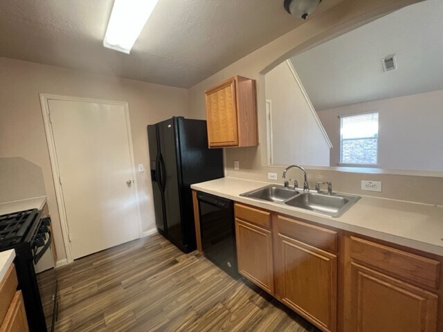 Building Photo - 6847 Arrow chase Ct