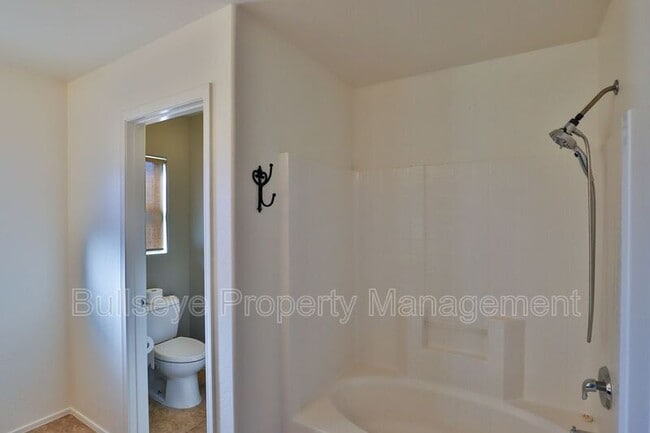 Building Photo - 2863 S Arroyo Ln