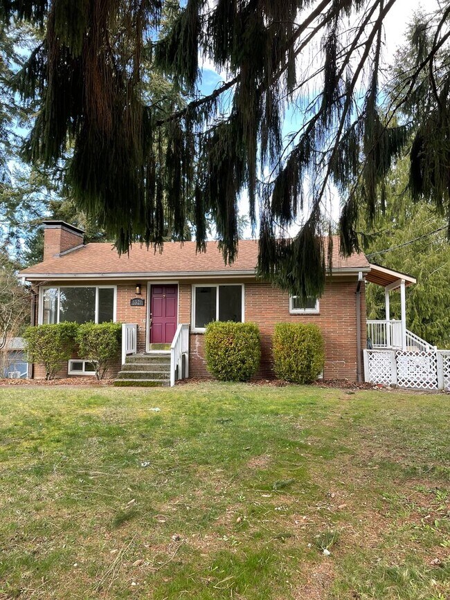 Primary Photo - 4 bedroom 2 bathroom single family home lo...