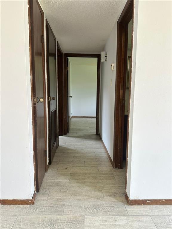 Building Photo - 2421 W Tamarack Ave