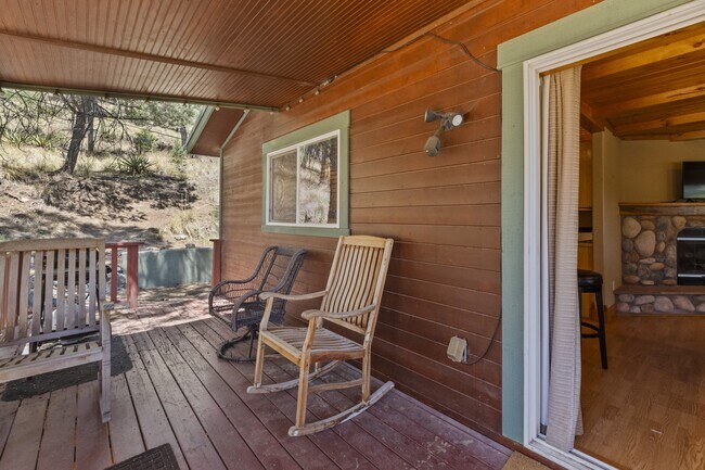 Building Photo - 307 Heath Dr