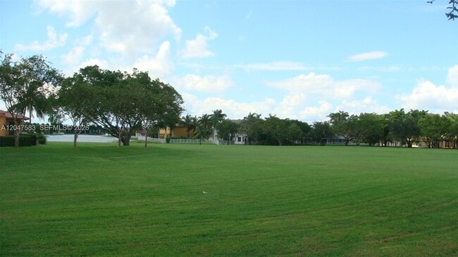 Building Photo - 4152 Pine Ridge Ln