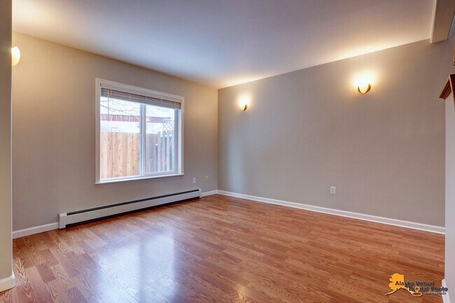 Building Photo - 8403 Duben Ave