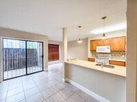 Building Photo - Spacious 1 Bedroom 1 Bathroom Condo in NE San Antonio! Available NOW!
