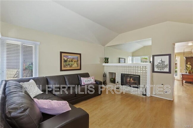 Building Photo - 7175 Summerfield Pl