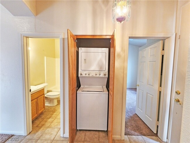 Building Photo - 1110 Red Butte St